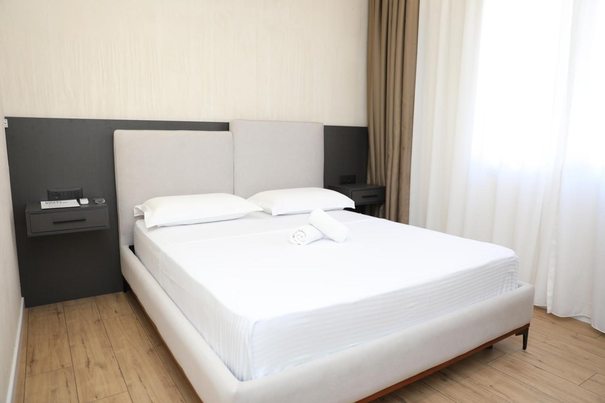 Hotel Scutari Shkodër Екстериор снимка